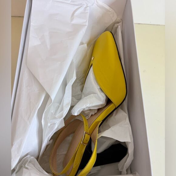 Yellow Slingback Heels - Picture 9 of 9